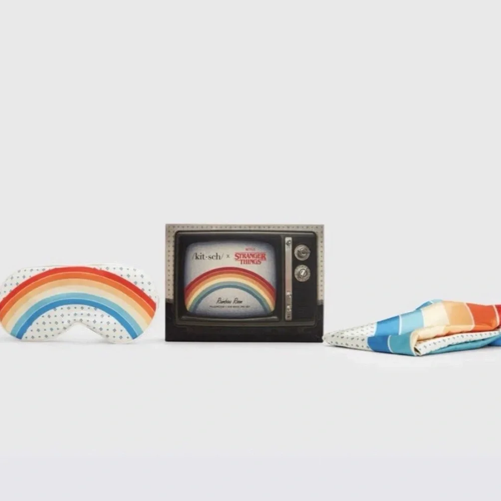 NIB Stranger Things X Kitsch Rainbow Room Pillowcase + Eye Mask 2pc‎ Set